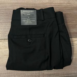 NEW Banana Republic Women’s Avery Straight Dress Pants Black 4 Long Tall #M38